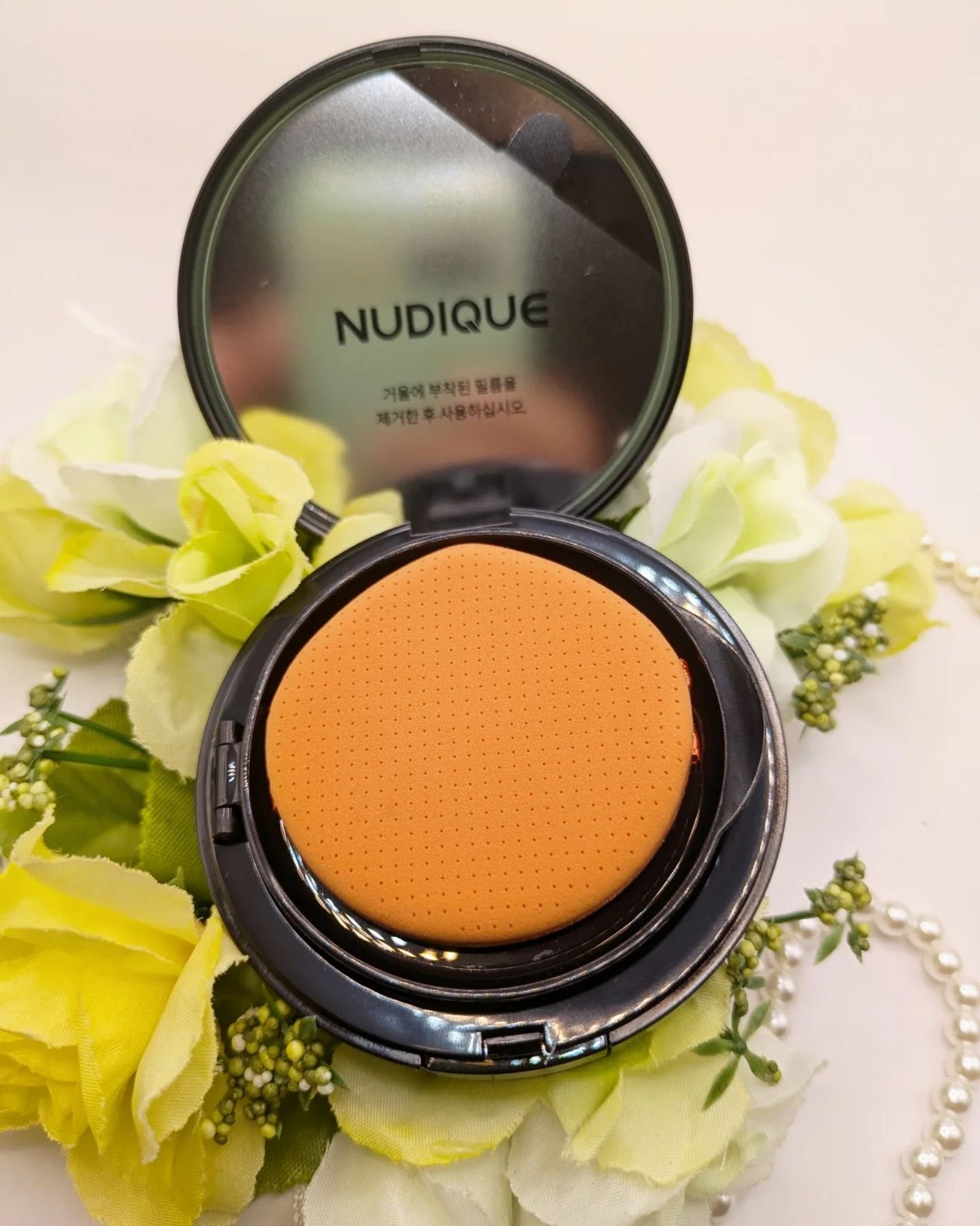 グロウクッションファンデーション/NUDIQUE/クッションファンデーションを使ったクチコミ(2枚目)