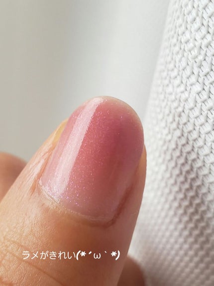 土木系おねいさん on LIPS 「ラメがちらちら可愛い、上品なピンクグラデ!使ったのは…パラドゥ..」(4枚目)