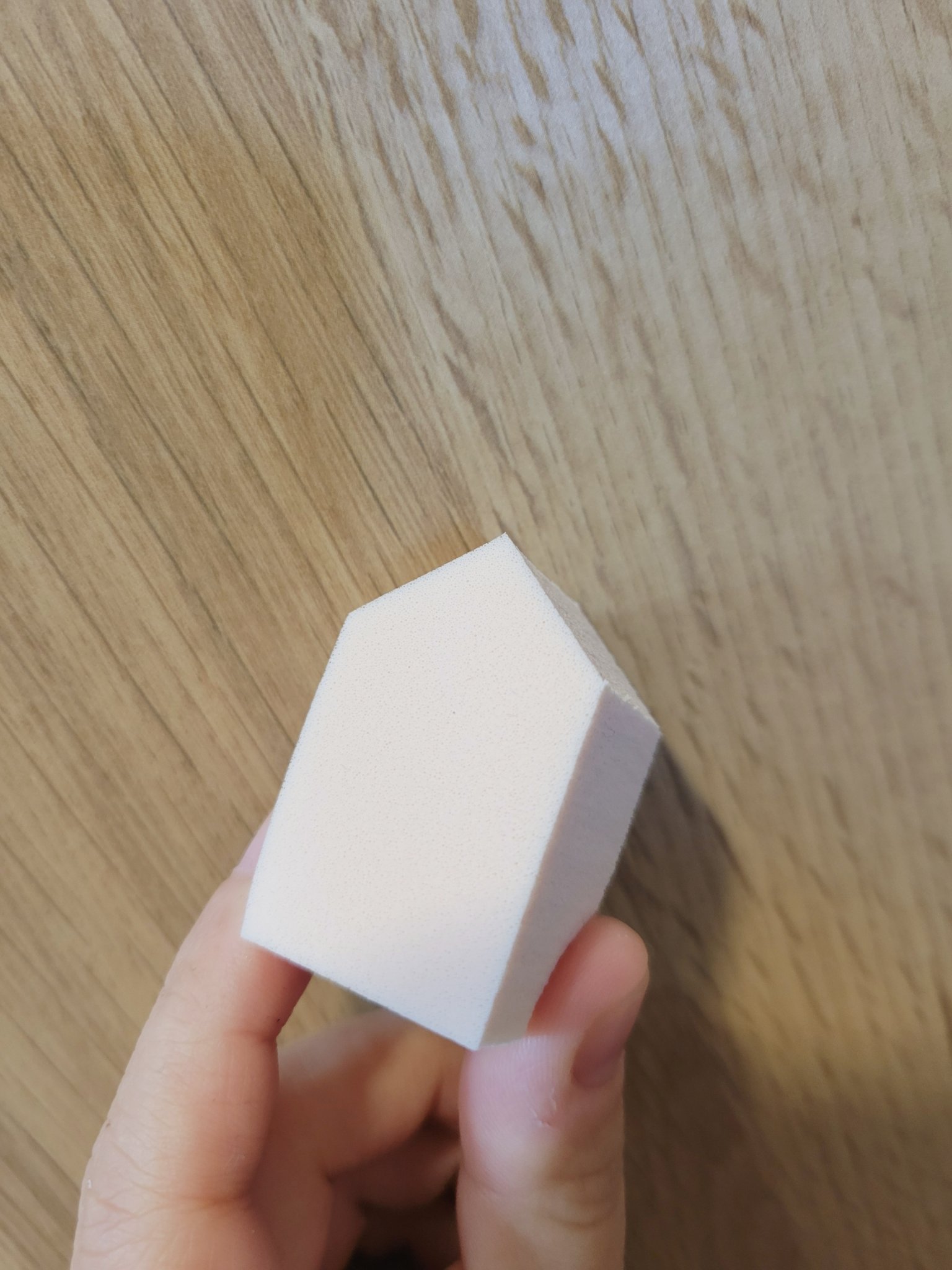 バリュースポンジN ハウス型タイプS 30P/ロージーローザ/パフ・スポンジを使ったクチコミ（3枚目）