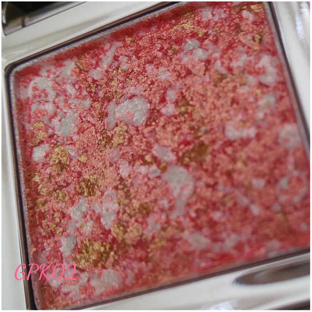 グリッタープリズム シャドウ/MISSHA/グリッターを使ったクチコミ（3枚目）