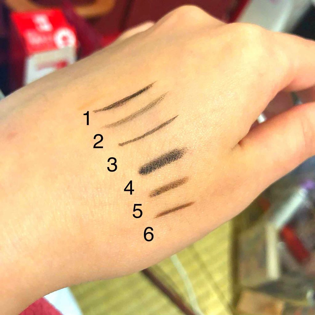 モテライナー リキッド/UZU BY FLOWFUSHI/リキッドアイライナーを使ったクチコミ（2枚目）