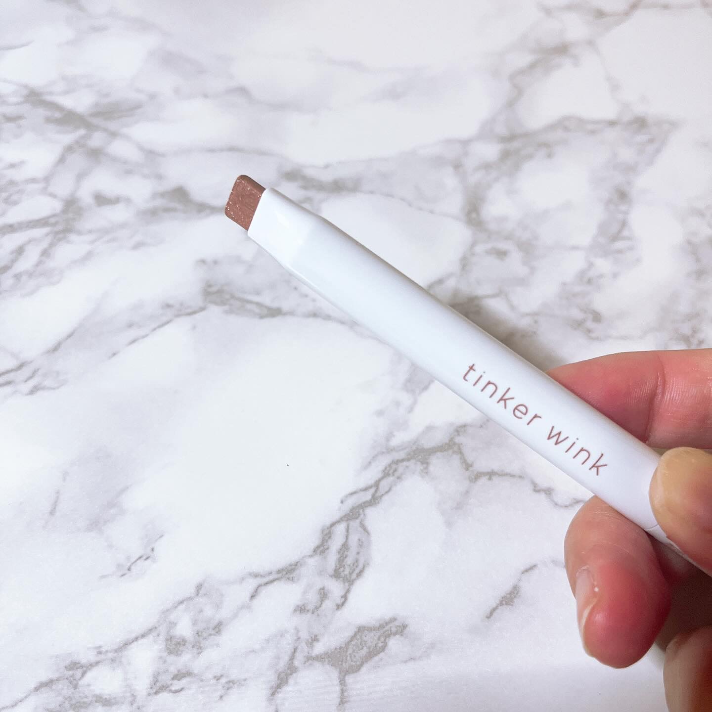 透け感アイシャドウペンシル OR01 ニュアンスオレンジ/ティンカーウィンク/スティックアイシャドウを使ったクチコミ（2枚目）