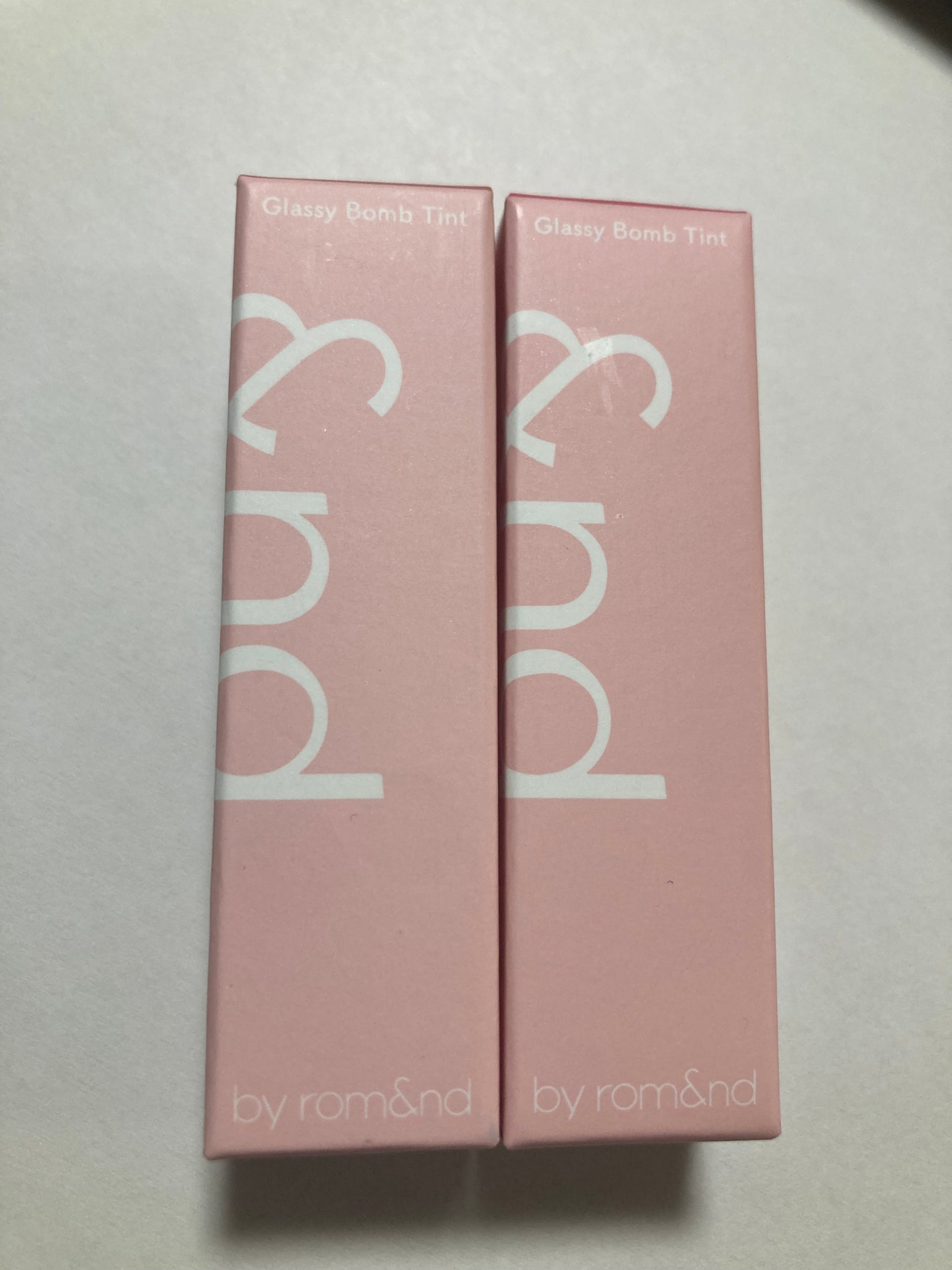 ぴぴさま on LIPS 「どこ行っても売り切れてた#グラッシーボムティントをついにゲット..」(1枚目)