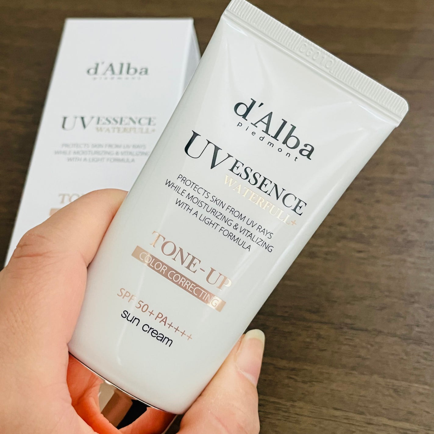 ウォータフルトーンアップサンクリーム/ダルバ/日焼け止めクリームを使ったクチコミ(1枚目)