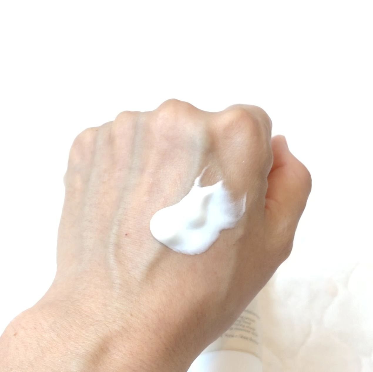 アンブリオリス モイスチャークリーム/アンブリオリス/フェイスクリームを使ったクチコミ(5枚目)