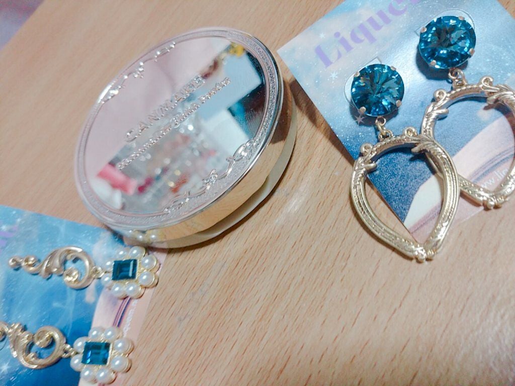 マシュマロフィニッシュパウダー ~Abloom~/キャンメイク/プレストパウダーを使ったクチコミ(1枚目)