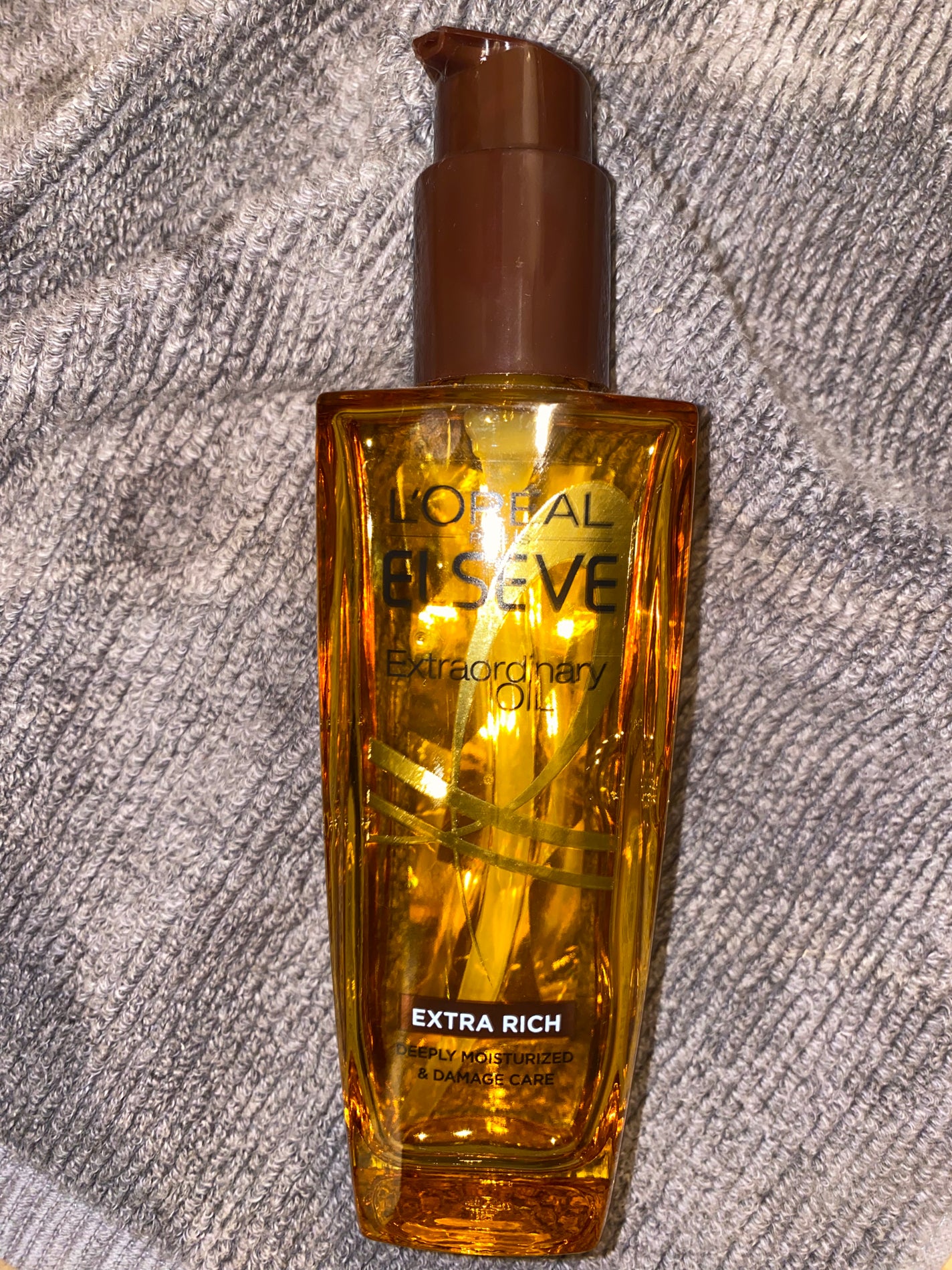 エルセーヴ エクストラオーディナリーオイル エクストラリッチ フィニッシュ/ロレアル パリ/ヘアオイルを使ったクチコミ(1枚目)
