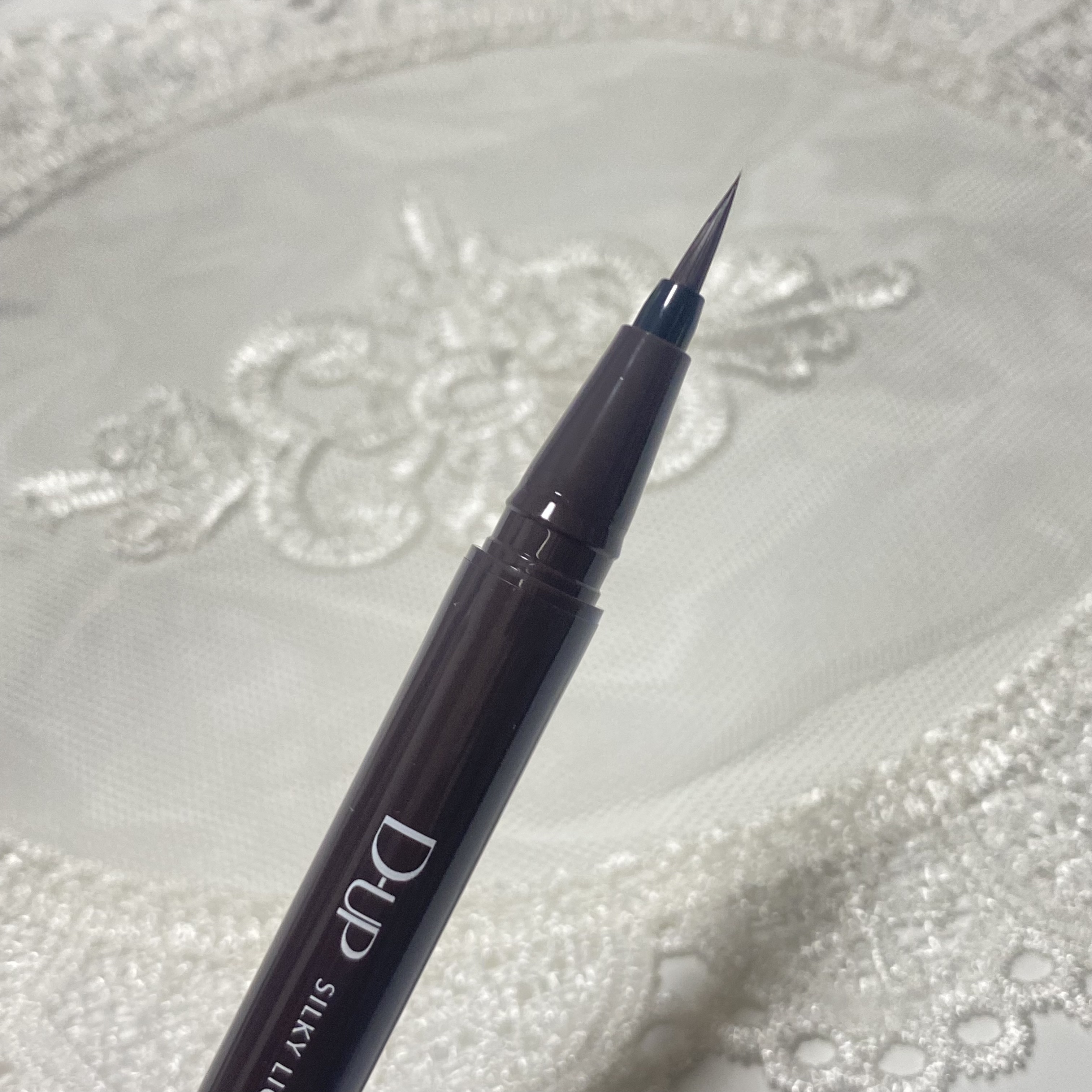 シルキーリキッドアイライナーWP/D-UP/リキッドアイライナーを使ったクチコミ（3枚目）