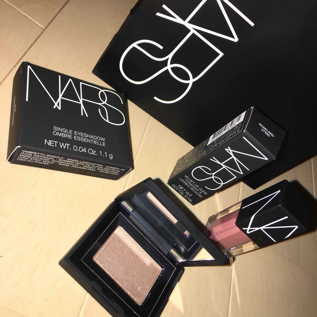 ハードワイヤードアイシャドー/NARS/単色アイシャドウを使ったクチコミ（2枚目）