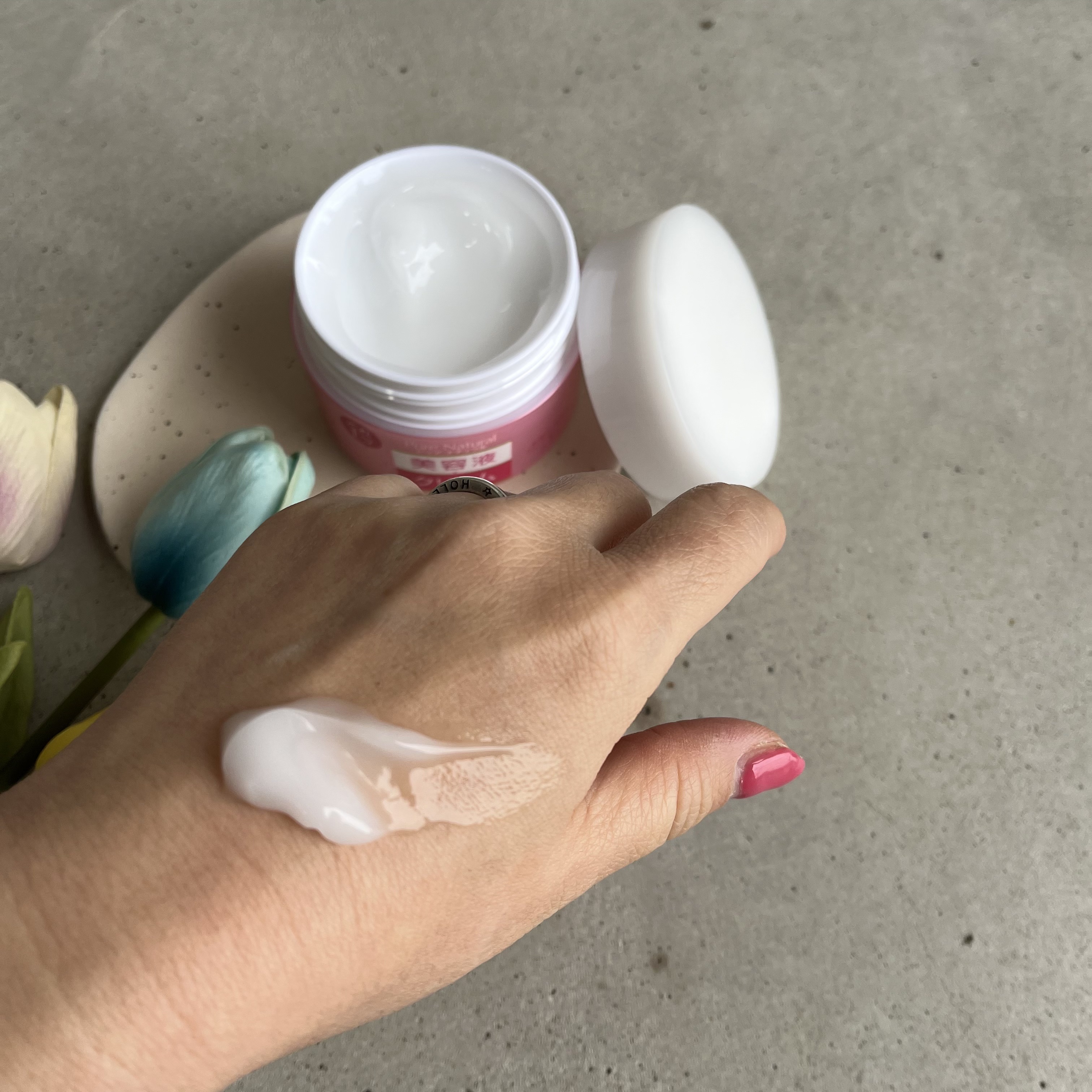 pdc ピュア ナチュラル クリーム モイストリフトのクチコミ「・
・
・
@pdc_jp
✓ﾋﾟｭｱﾅﾁｭﾗﾙ保湿ｸﾘｰﾑ
・
とろみのあるﾃｸｽﾁｬｰで
.....」（3枚目）