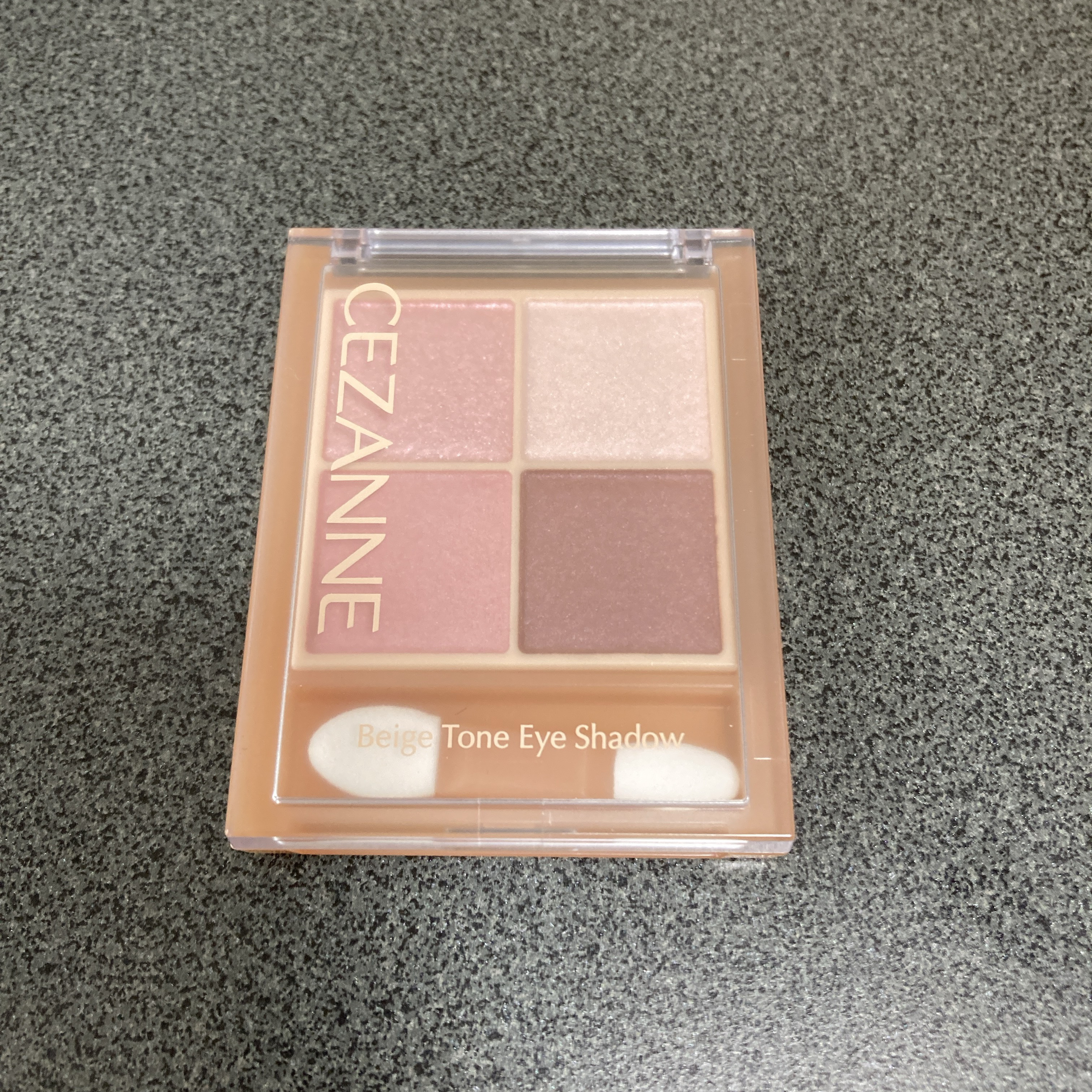 ベージュトーンアイシャドウ/CEZANNE/アイシャドウパレットを使ったクチコミ（2枚目）