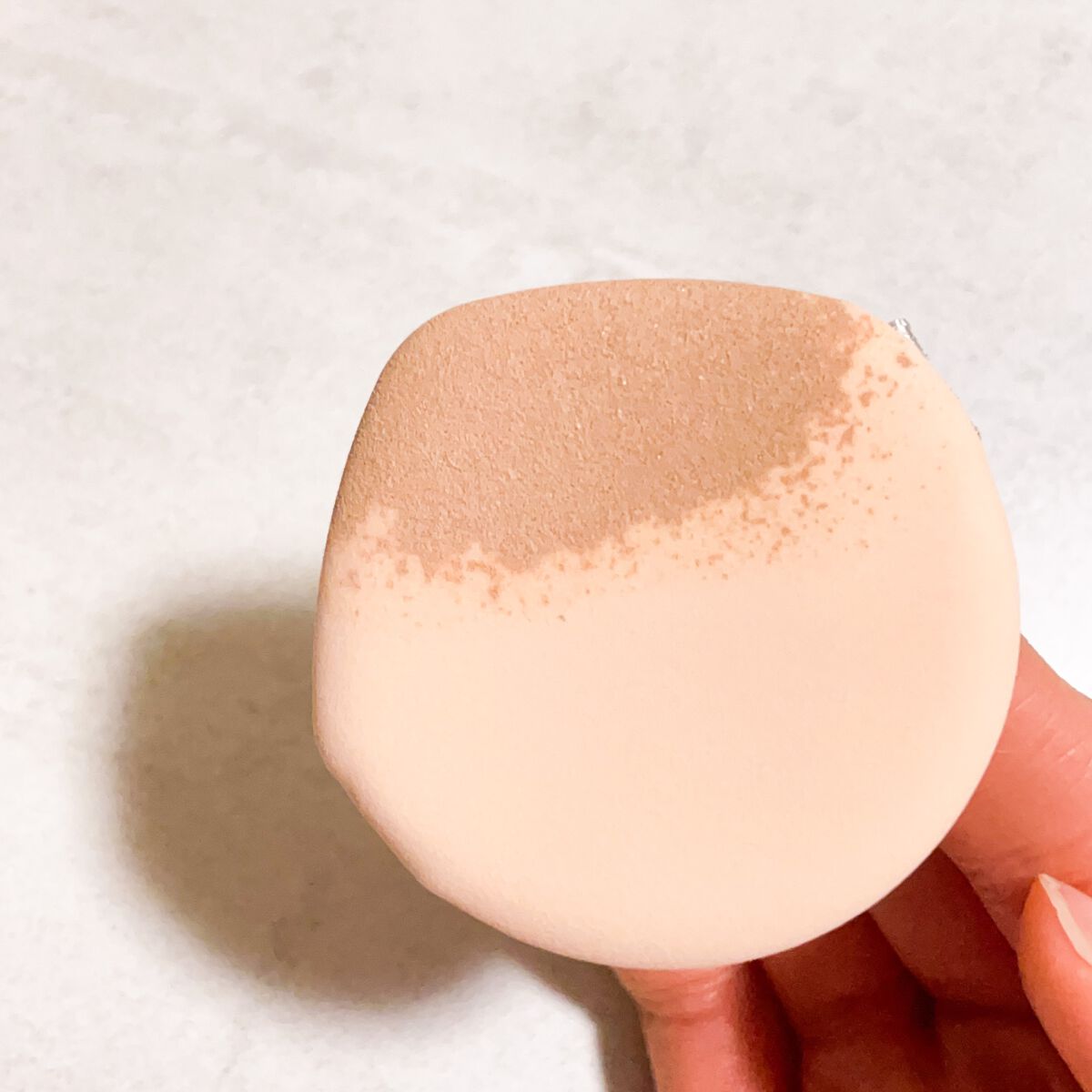 クラウド スキン グロー クッション XX01 ホンデ/HASH/クッションファンデーションを使ったクチコミ（3枚目）