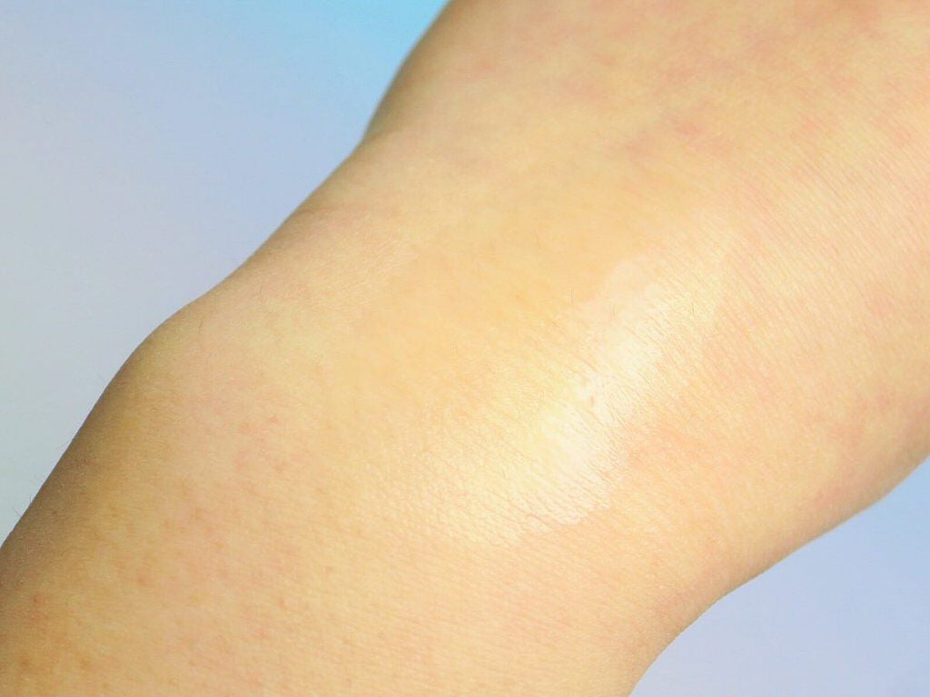 ニベアデオ ロールオン ホワイトソープの香り/ニベア/デオドラント・制汗剤を使ったクチコミ(4枚目)