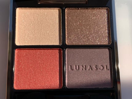 アイカラーレーション/LUNASOL/アイシャドウパレットを使ったクチコミ(2枚目)