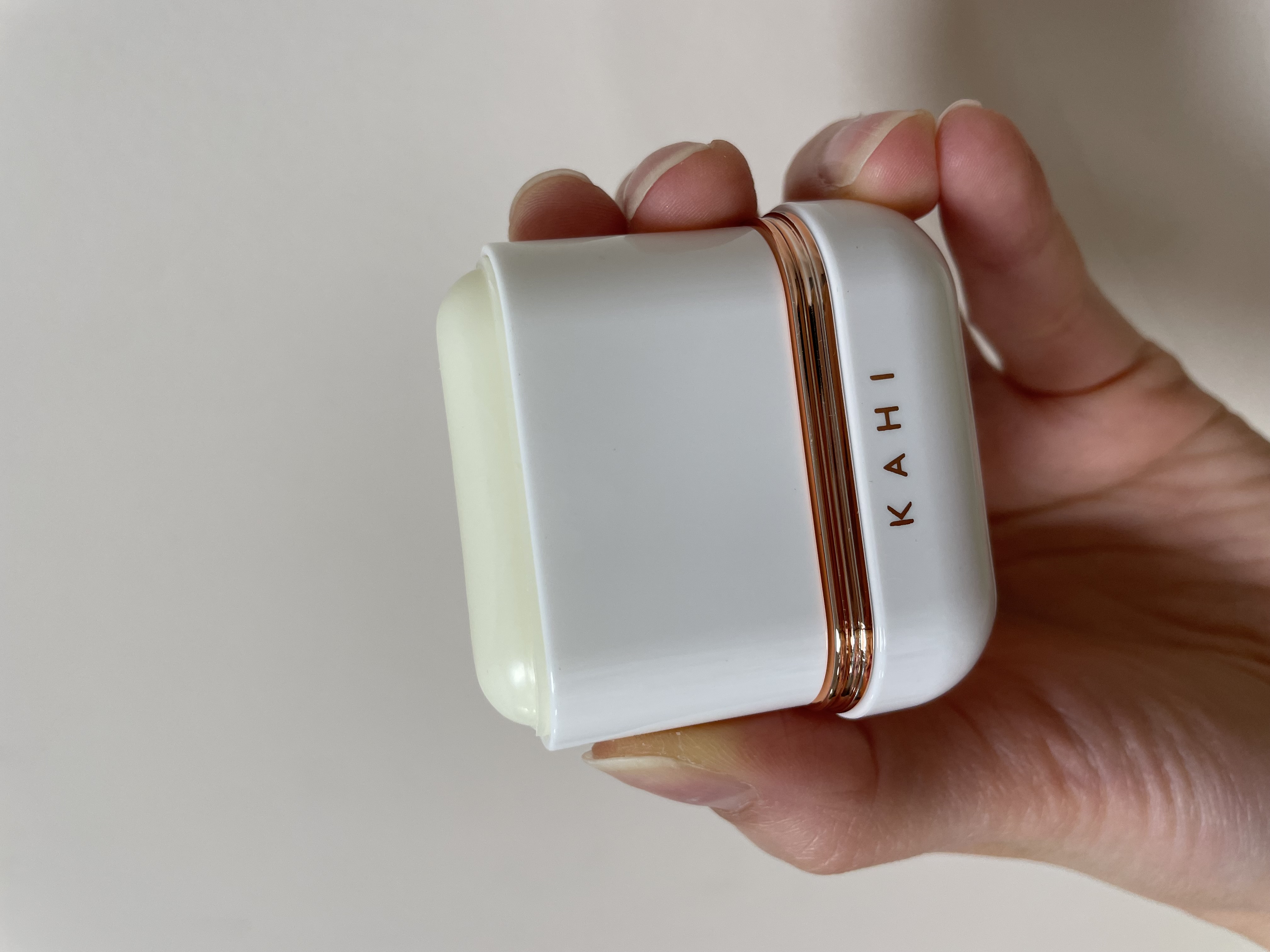 エアリーフィットサンスティック/KAHI/日焼け止めスティックを使ったクチコミ（2枚目）