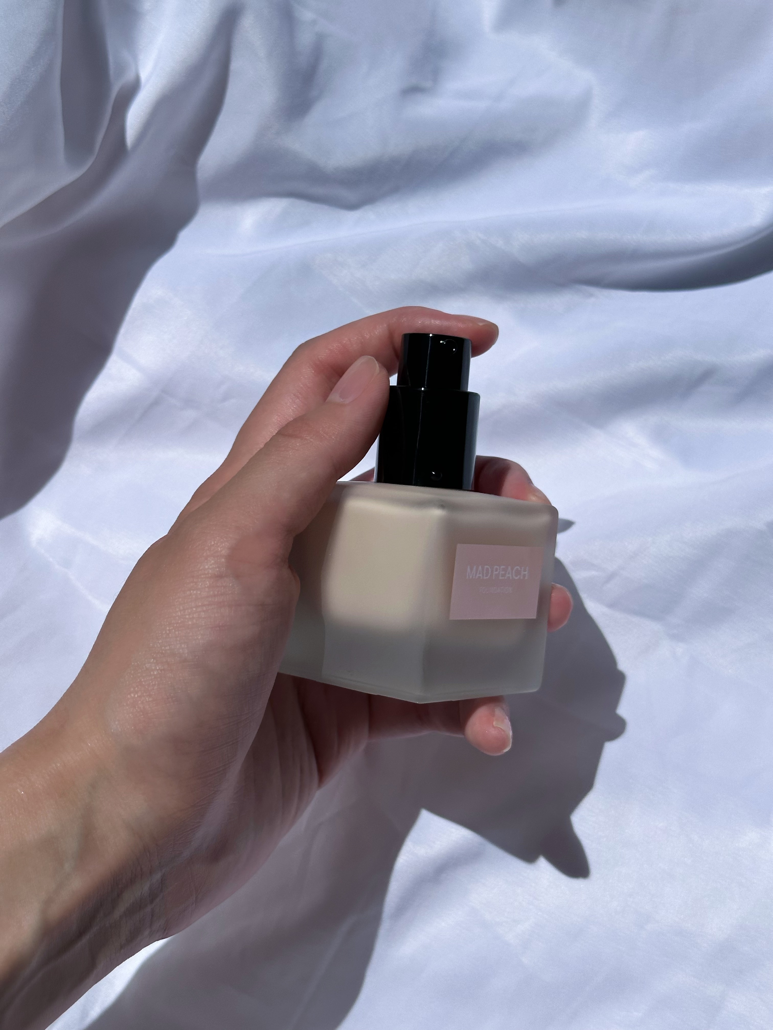 マッドピーチ スタイルフィットファンデーション 0.5 ピンクベージュ(PINK BEIGE)/MAD PEACH/リキッドファンデーションを使ったクチコミ（2枚目）