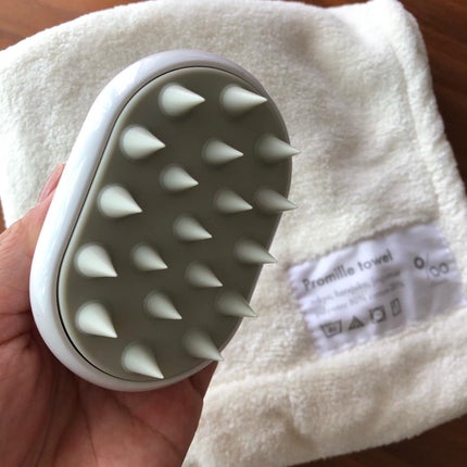 プロミル カルテスキャルプマッサージャー/Promille/スカルプブラシを使ったクチコミ(3枚目)