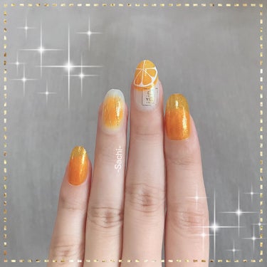 ネイルホリック Juicy color OR211/ネイルホリック/マニキュアを使ったクチコミ（2枚目）