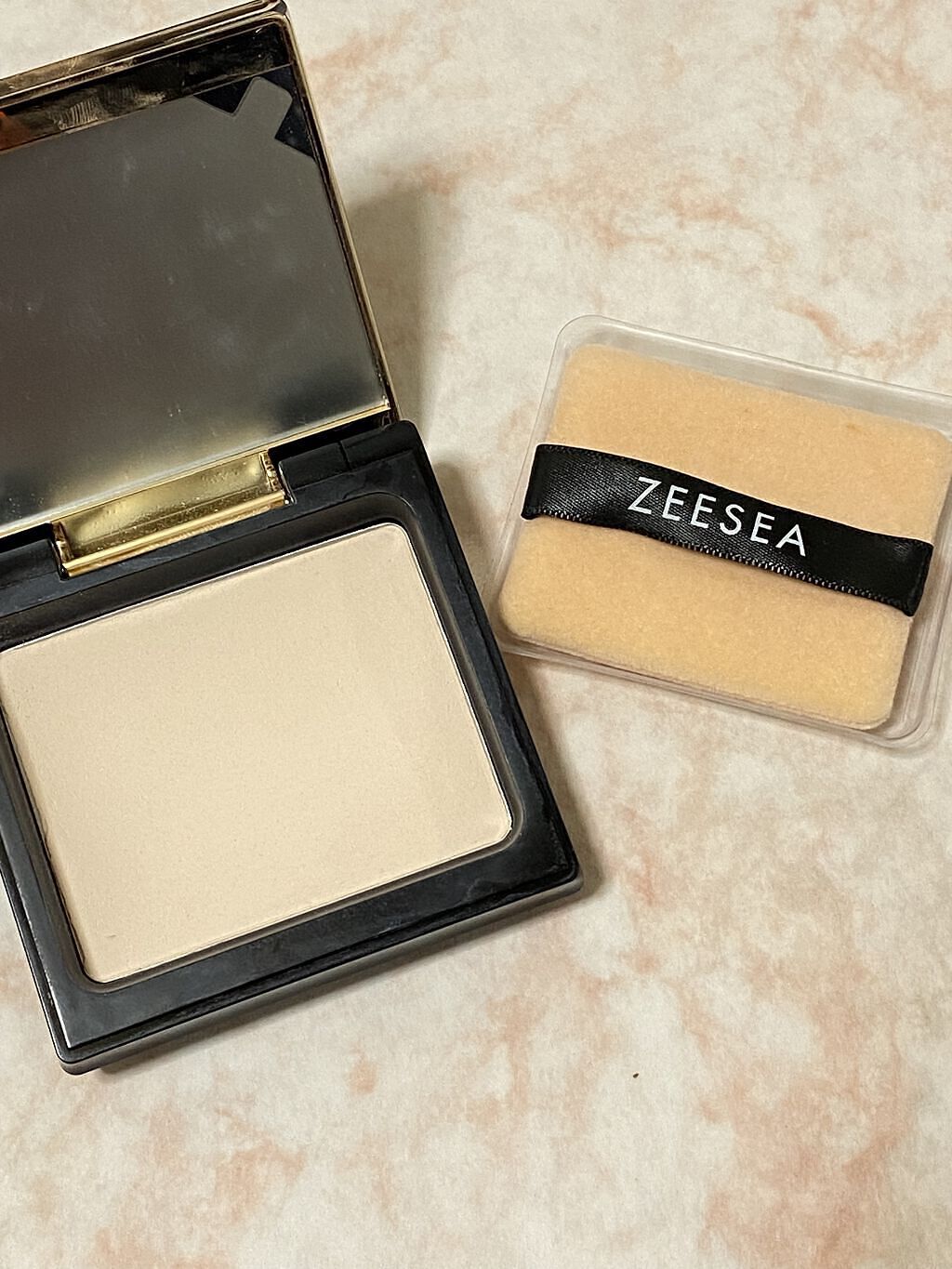 ZEESEA(ズーシー)大英博物館 エジプトシリーズ パウダーファンデーション AM01 アイボリーホワイト/ZEESEA/パウダーファンデーションを使ったクチコミ（2枚目）