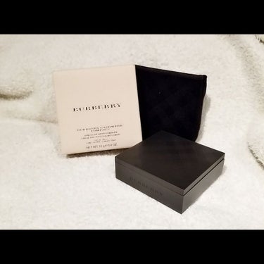 BURBERRY カシミアコンパクトのクチコミ「
＊＾BURBERRY
　　　◎CASHMERE COMPACT (¥7,600)
　　　　-.....」（1枚目）