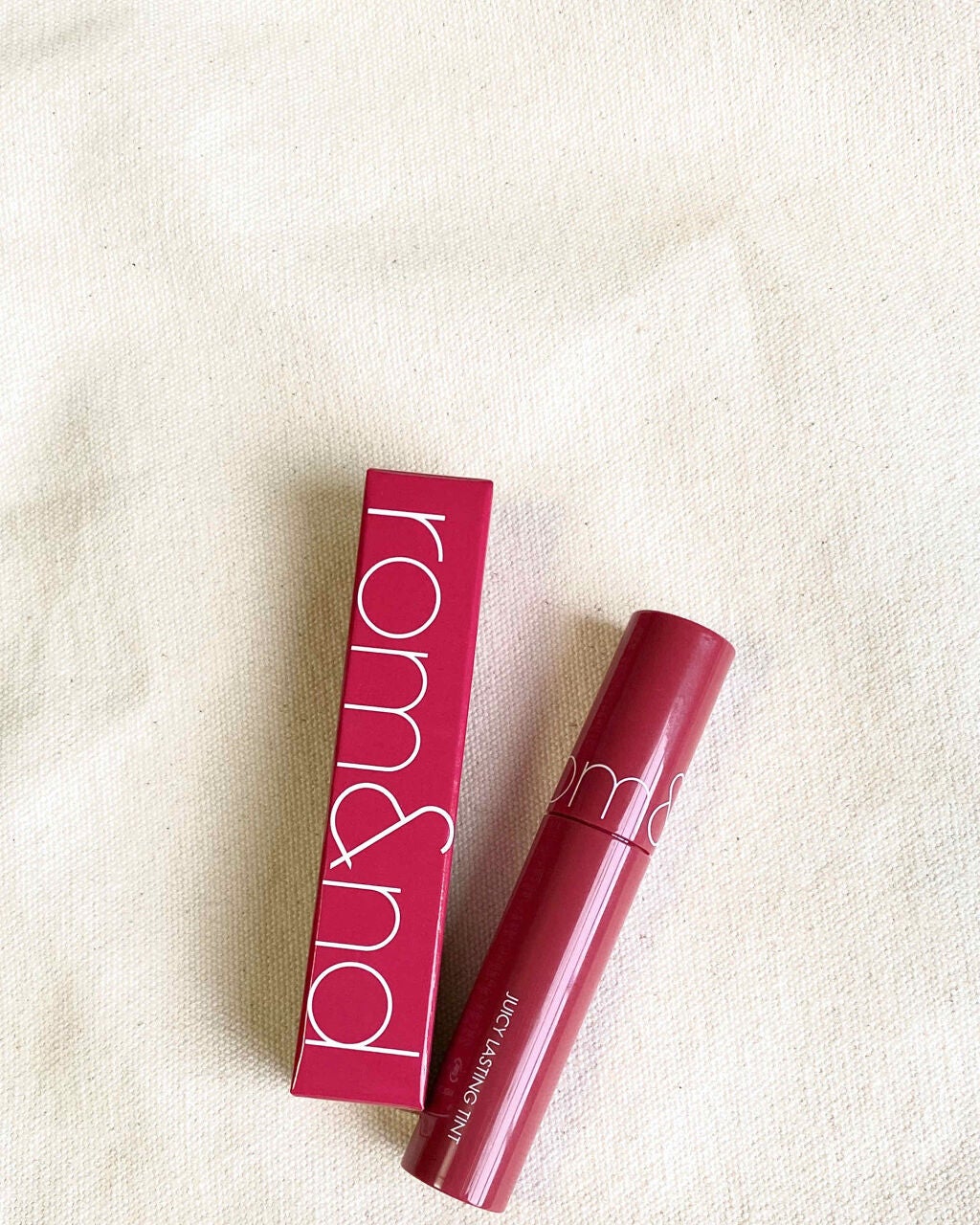 ジューシーラスティングティント/rom&nd/リップティントを使ったクチコミ(2枚目)