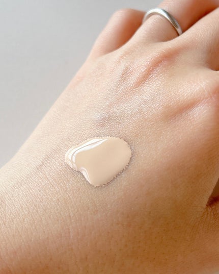 ラディアンスカラーセラム/Likebel/リキッドファンデーションを使ったクチコミ(5枚目)