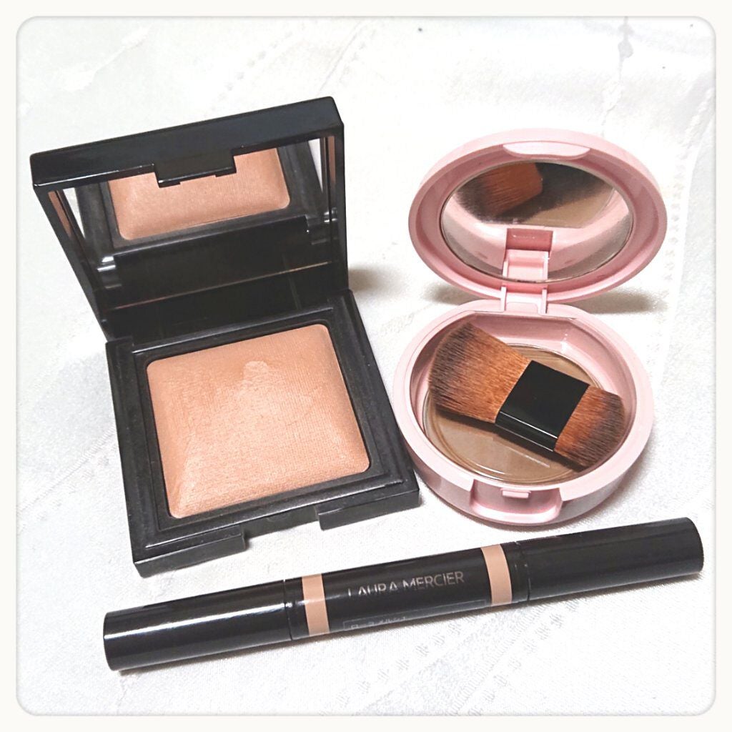 キャンドルグロウ パーフェクティングパウダー/ローラ メルシエ/プレストパウダーを使ったクチコミ(7枚目)