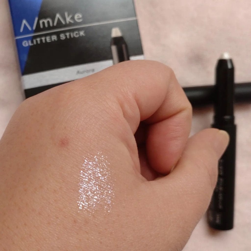 エーメイク グリッタースティック/A/mAke/グリッターを使ったクチコミ(3枚目)