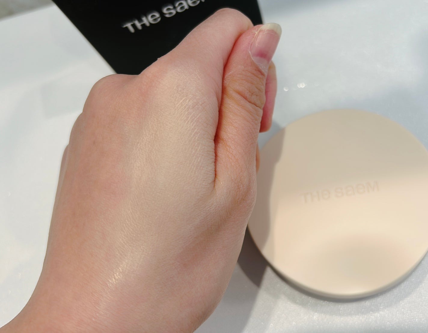 カバーパーフェクションコンシーラークッション/the SAEM/リキッドコンシーラーを使ったクチコミ(7枚目)