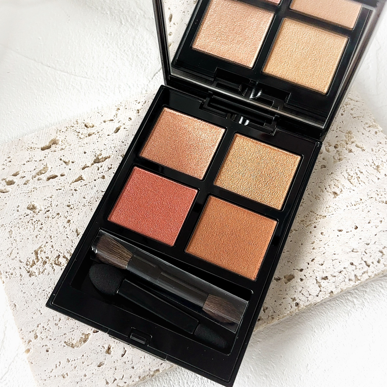 アディクション ザ アイシャドウ パレット +/ADDICTION/アイシャドウパレットを使ったクチコミ（2枚目）