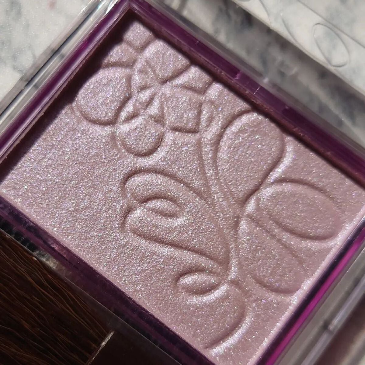 パールグロウニュアンサー/CEZANNE/パウダーハイライトを使ったクチコミ(3枚目)