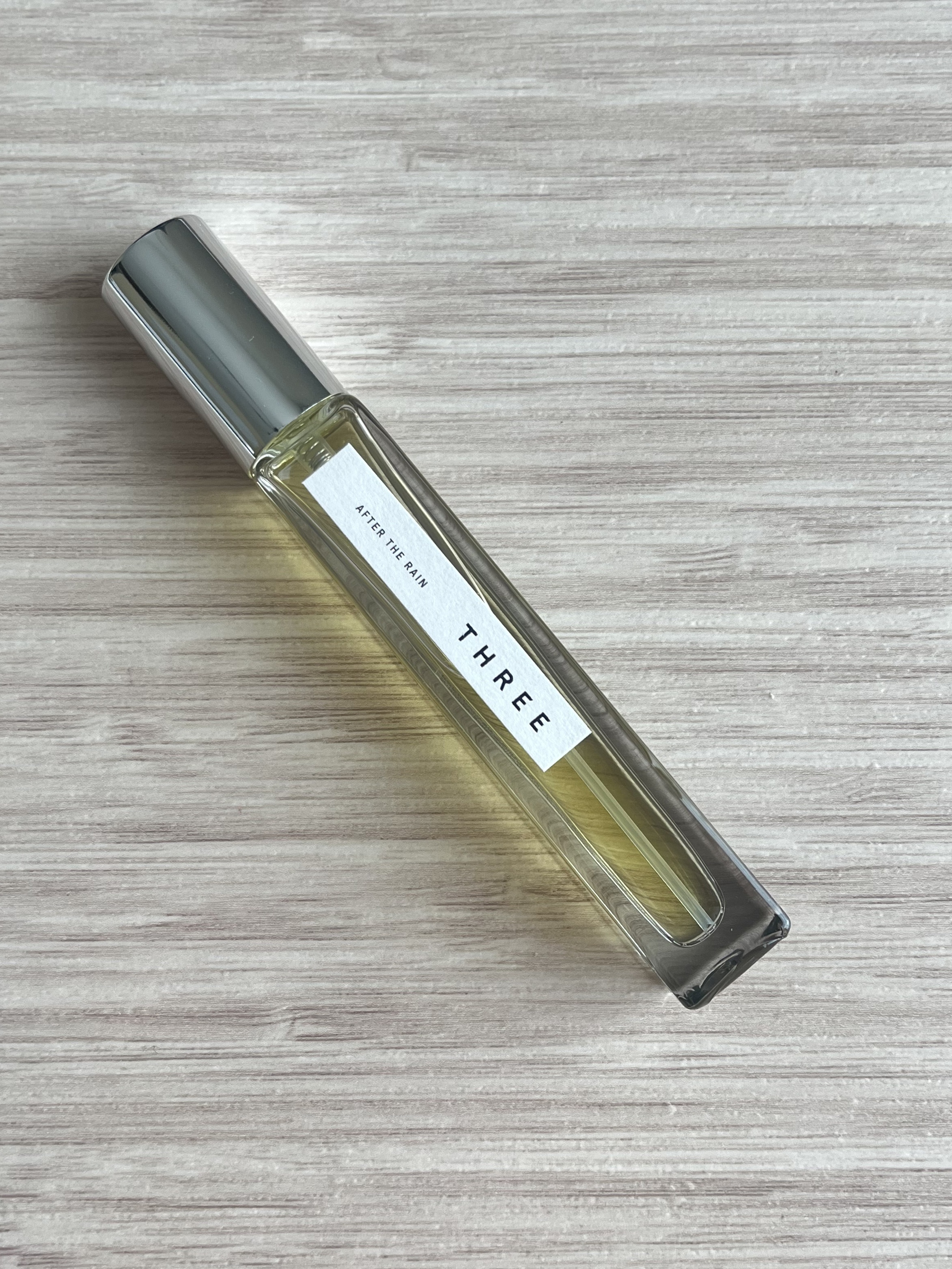 THREE エッセンシャルセンツ 05 AFTER THE RAIN/THREE/香水(レディース)を使ったクチコミ（1枚目）