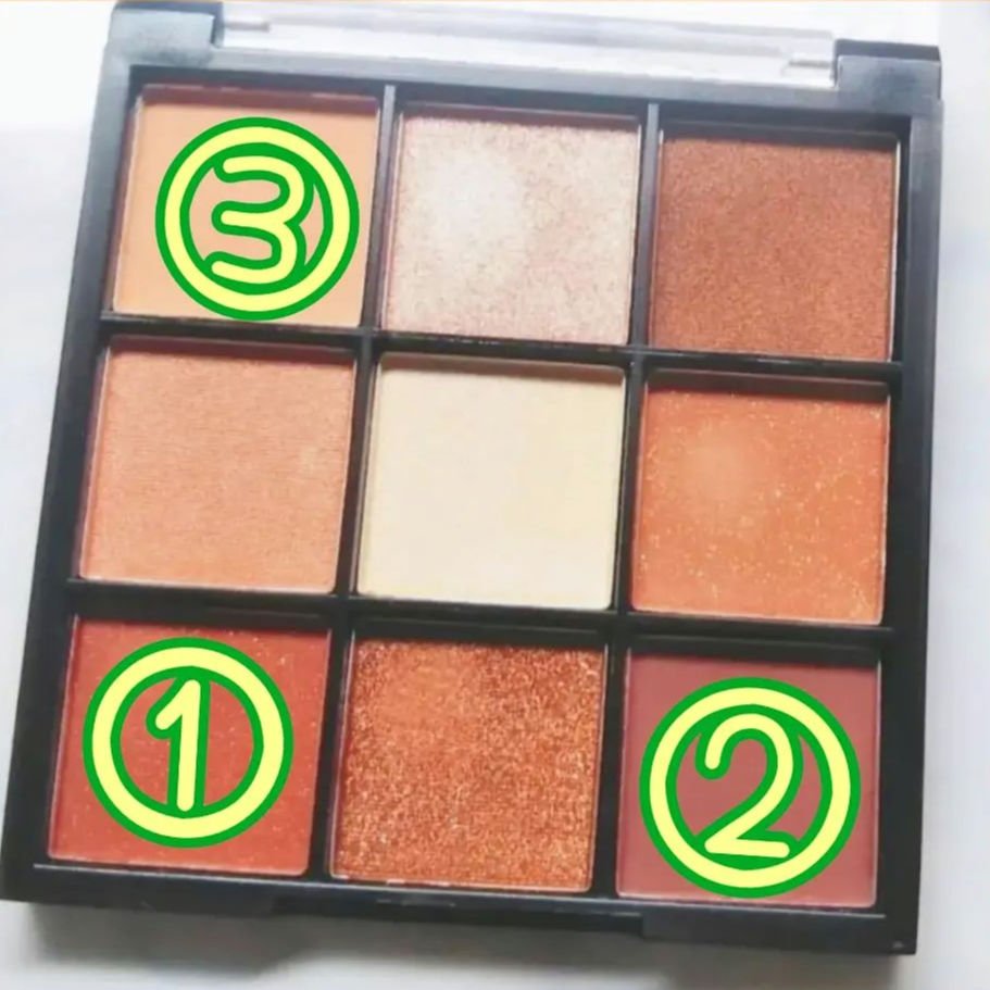 UR GLAM　BLOOMING EYE COLOR PALETTE/U R GLAM/アイシャドウパレットを使ったクチコミ（3枚目）