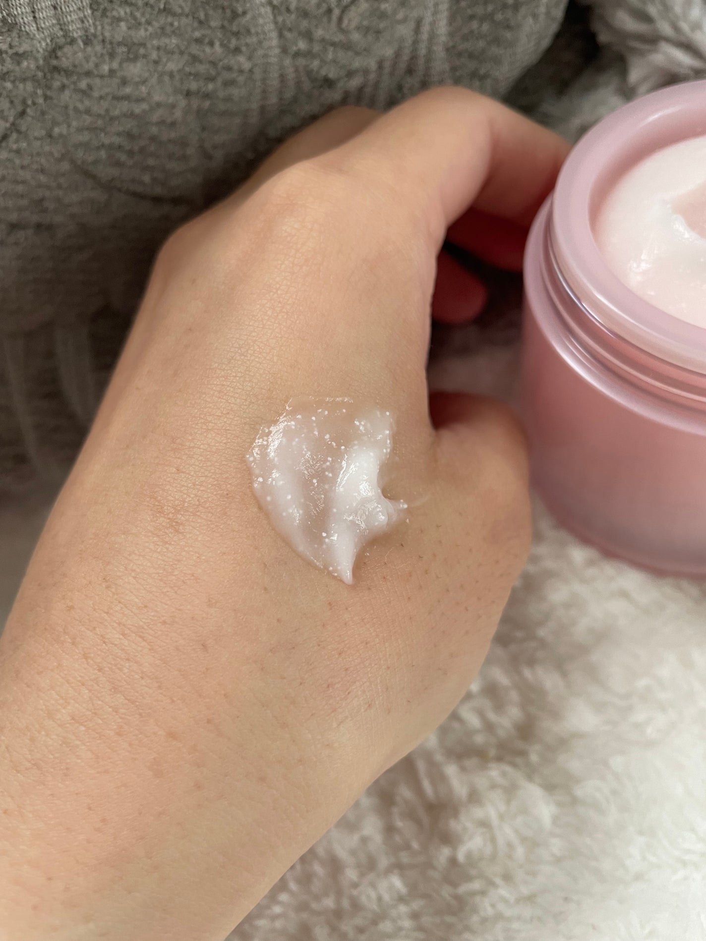 バウンシースリーピングマスク/LANEIGE/フェイスクリームを使ったクチコミ(3枚目)