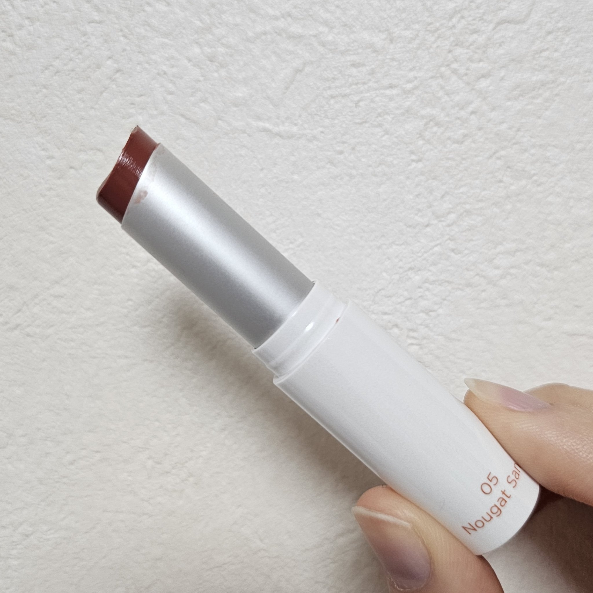 デュイジェルグレーズスティック/wakemake/口紅を使ったクチコミ（3枚目）