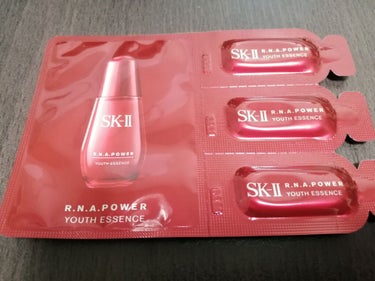 SK-II R.N.A. パワー ラディカル ニュー エイジ ユース エッセンスのクチコミ「〜サンプル備忘録〜
SK-IIでお買い物した際にいただきました💗

これが噂のSK-II美容液.....」（1枚目）