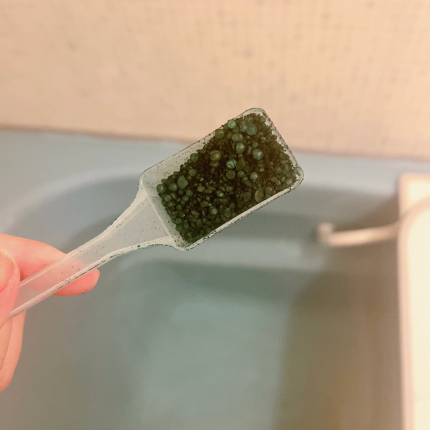 汗かきエステ気分 小悪魔の眠り/マックス/無機塩系入浴剤を使ったクチコミ(2枚目)