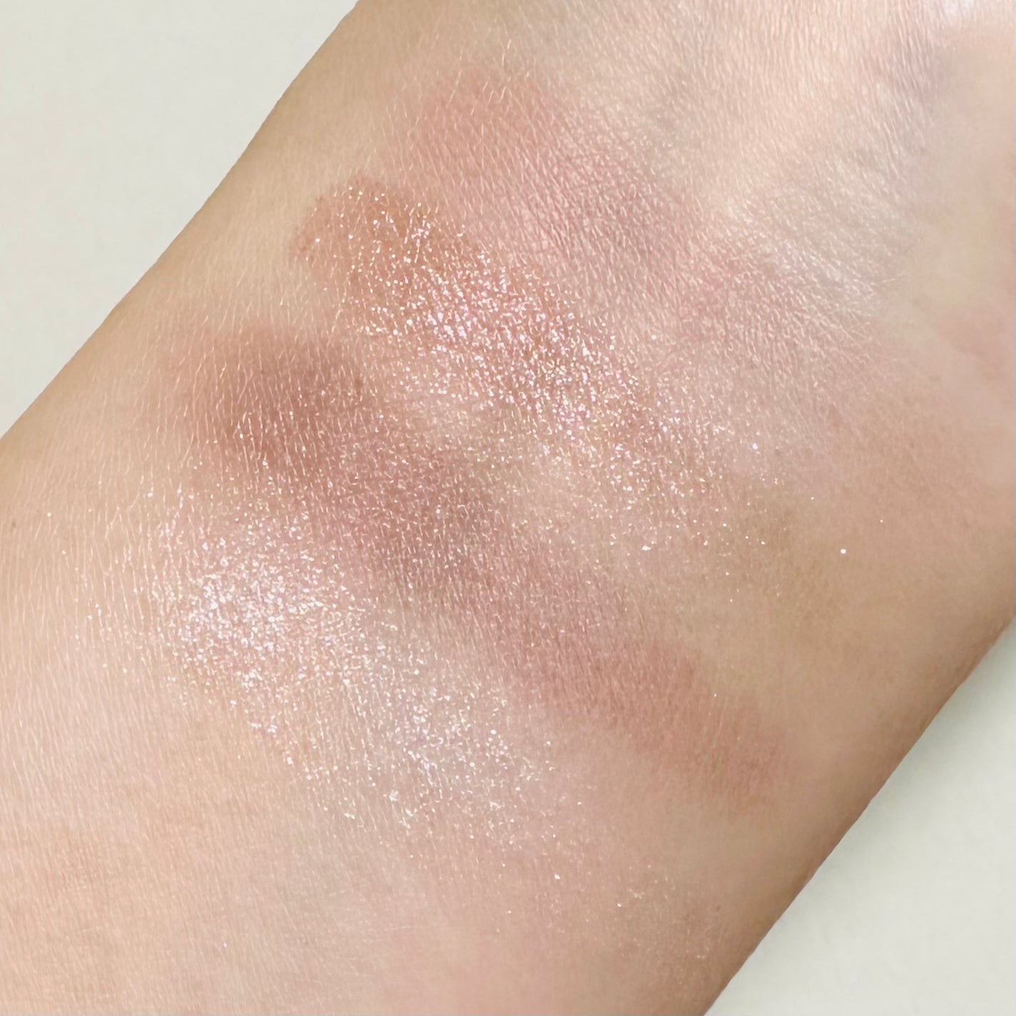 シグニチャー カラー アイズ/SUQQU/アイシャドウパレットを使ったクチコミ(3枚目)