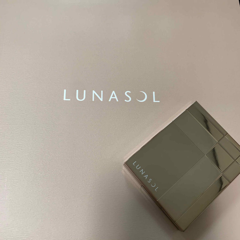 シアーコントラストアイズ/LUNASOL/アイシャドウパレットを使ったクチコミ(2枚目)
