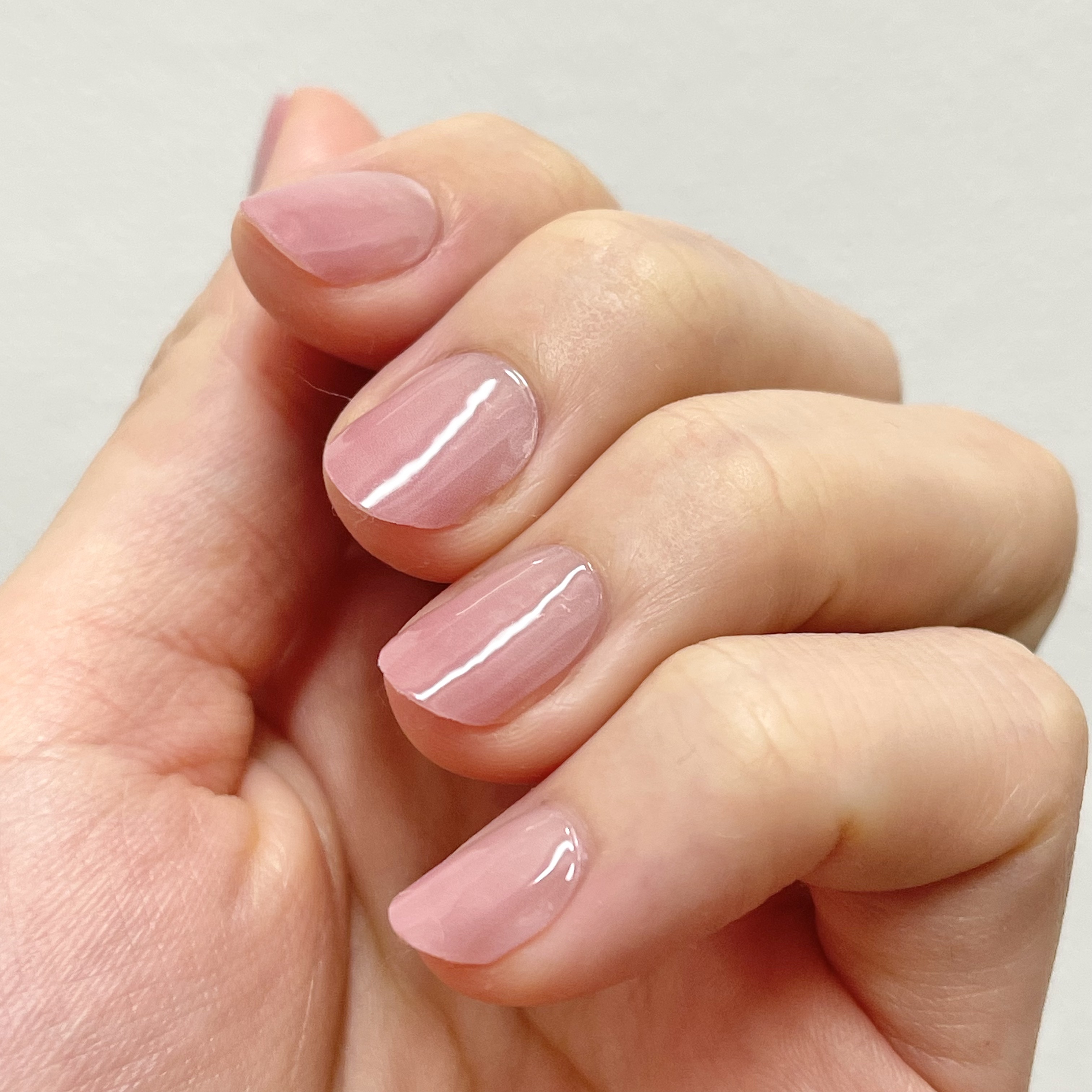 グロウ ジェルネイルシール/DASHINGDIVA MAGICPRESS/ネイルシールを使ったクチコミ（2枚目）