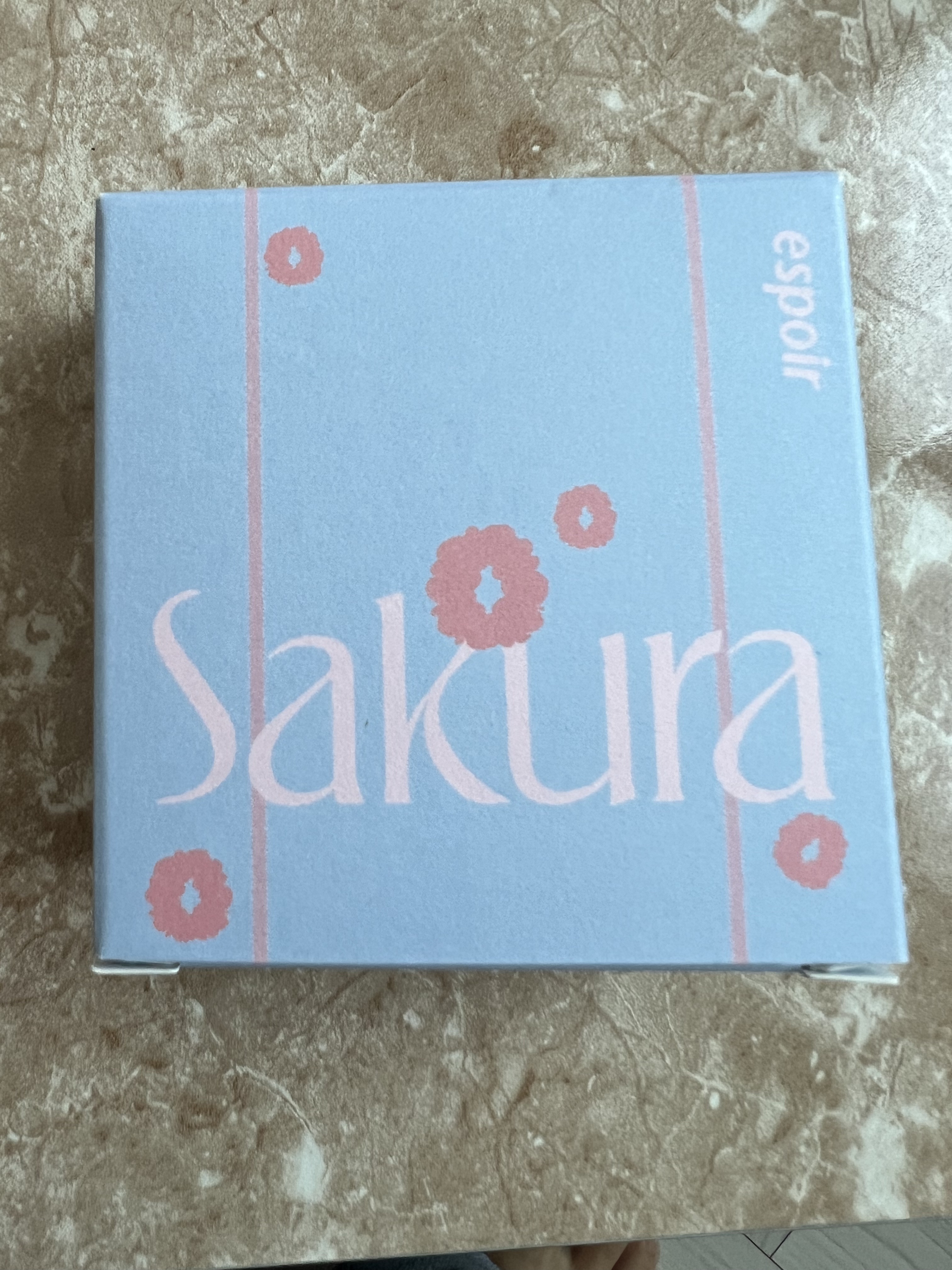 プロテーラービーベルベットカバークッション 22 ペタル（桜エディション）/espoir/クッションファンデーションを使ったクチコミ（3枚目）