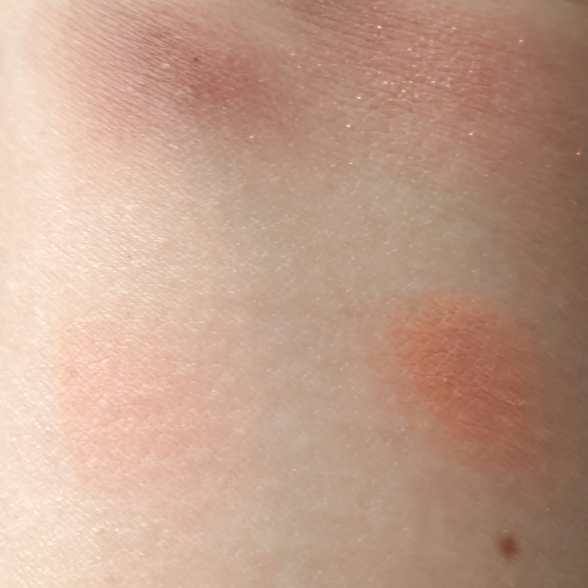 レ キャトル オンブル/CHANEL/アイシャドウパレットを使ったクチコミ（2枚目）