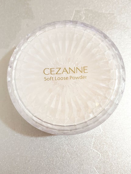 うるふわ仕上げパウダー/CEZANNE/ルースパウダーを使ったクチコミ(2枚目)