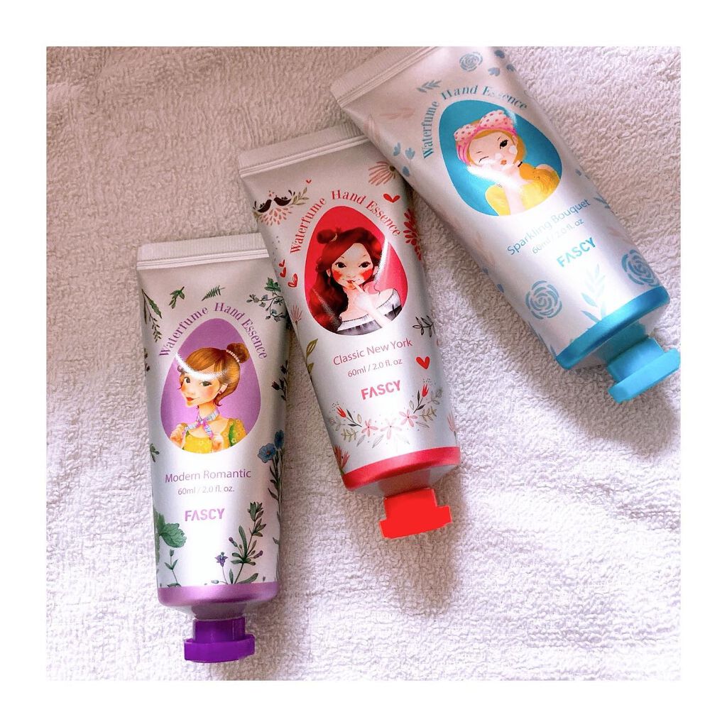 ウォーターフュームハンドエッセンス/FASCY(パーシー)/ハンドクリームを使ったクチコミ（1枚目）