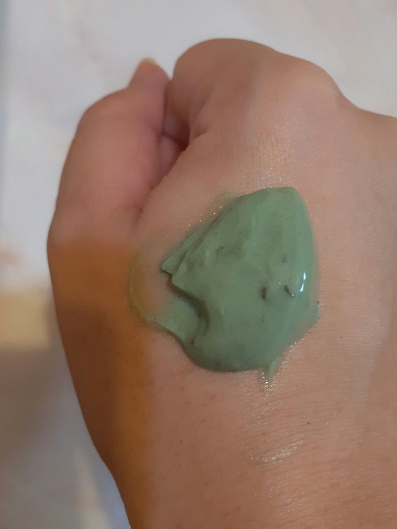 シャインマスカットシカフードマスク/SKINFOOD/洗い流すパック・マスクを使ったクチコミ（3枚目）