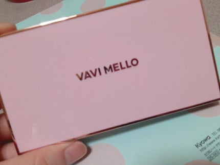 バレンタインボックス3ローズモーメント/VAVI MELLO/アイシャドウパレットを使ったクチコミ(1枚目)