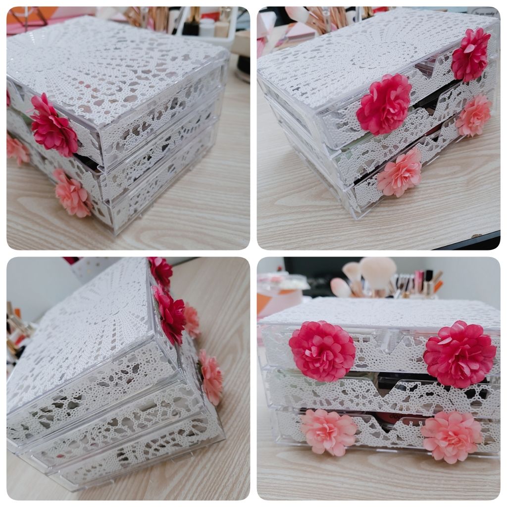 もに子* on LIPS 「お久しぶりぃの、もに子です!!!!!今日は私のコスメ収納を紹介..」(2枚目)