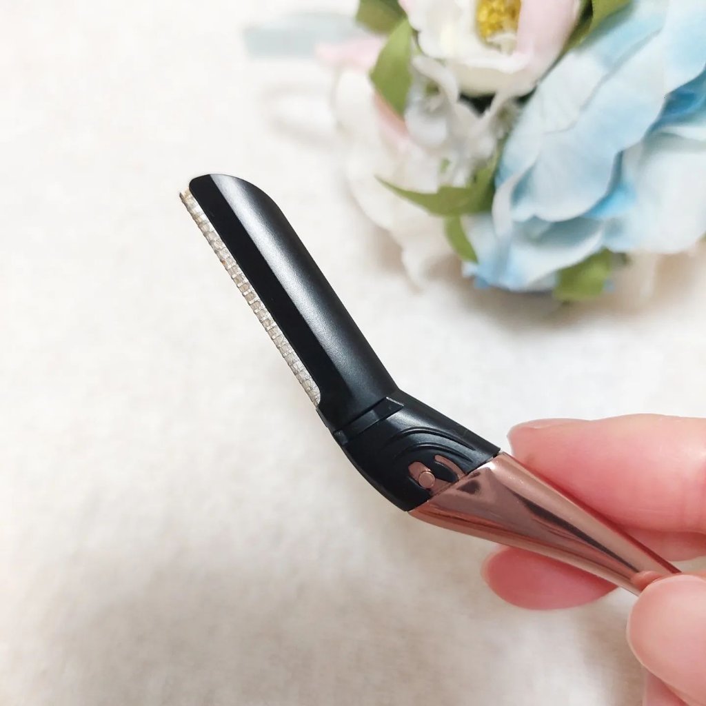 サロンプラス トーンアップ フェイススムーサー ホルダー（刃付き）/サロンプラス/シェーバーを使ったクチコミ（3枚目）