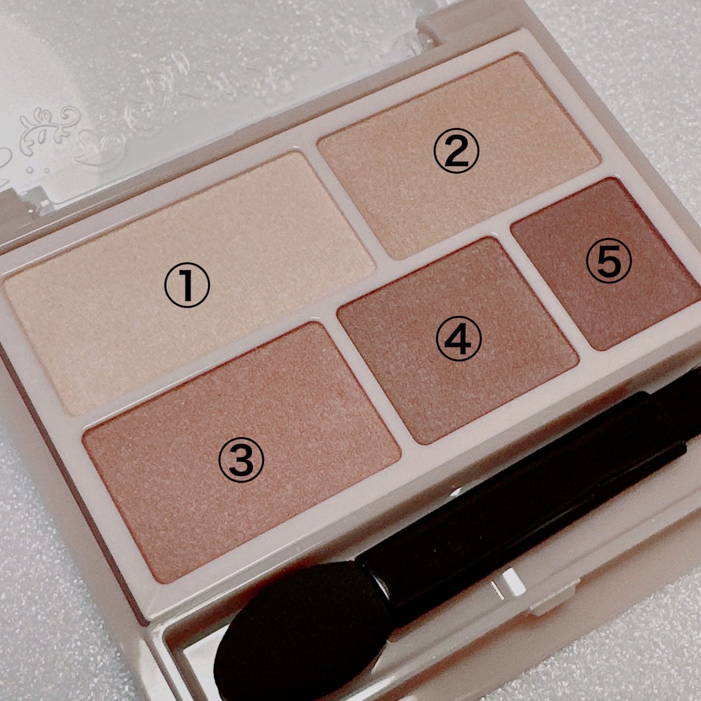 パーフェクトマルチアイズ/キャンメイク/アイシャドウパレットを使ったクチコミ(2枚目)