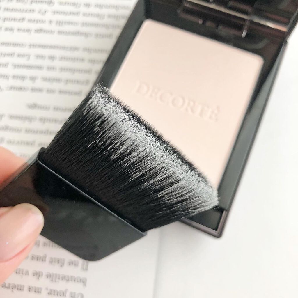 トランスルーセント セッティングパウダー/DECORTÉ/プレストパウダーを使ったクチコミ（2枚目）